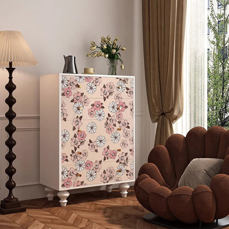 Commode française de style crème