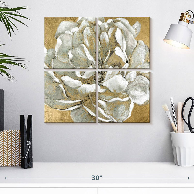 Harnek en fleurs II, H 18 po x l 18 po