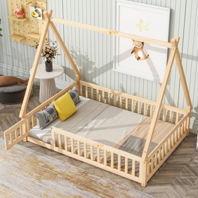 Lit double avec garde-corps et style en bois de pin naturel fait pour la détente