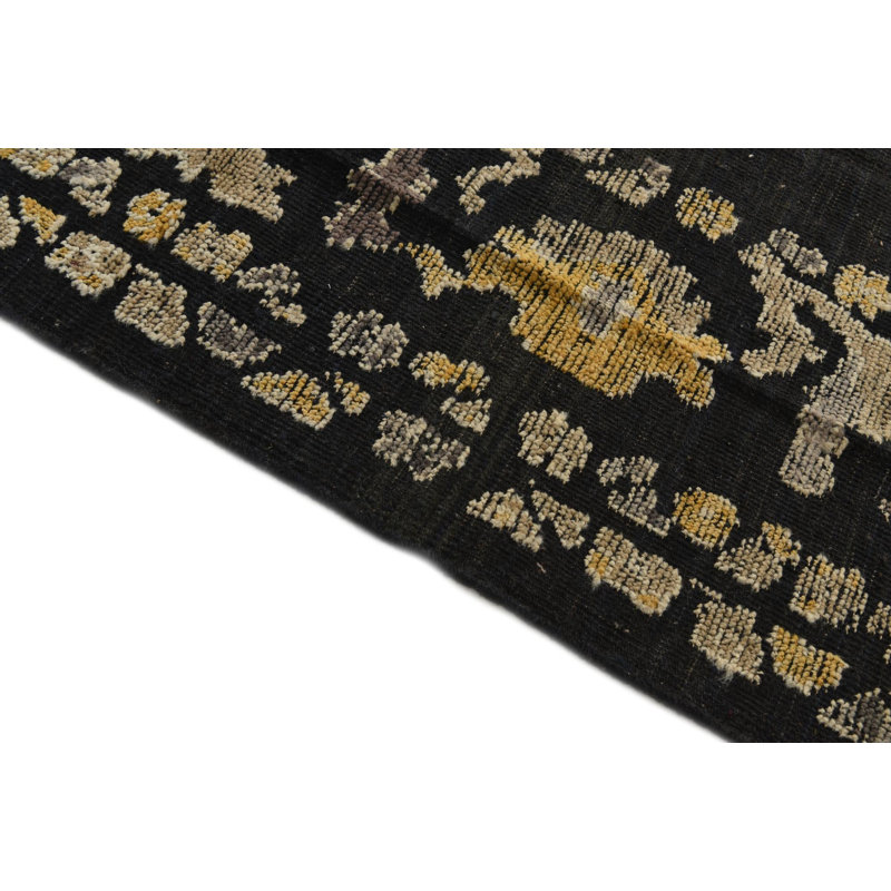Tapis noir 8 x 10 Pettaway