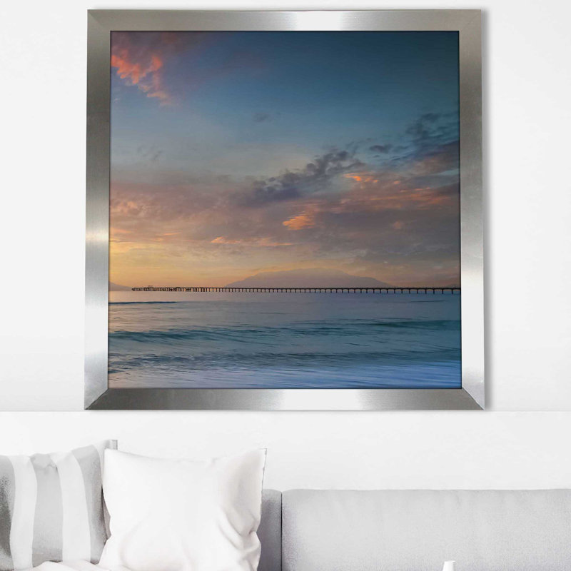 «Partagez le coucher de soleil II» par Mike Calascibetta - photographie, Encadrement argenté, H 31,5 po x l 31,5 po x P 1 po