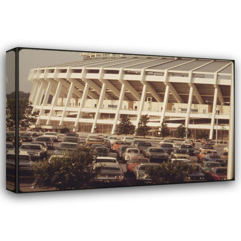 Atlanta - Fulton County Stadium, H 16 po x l 24 po