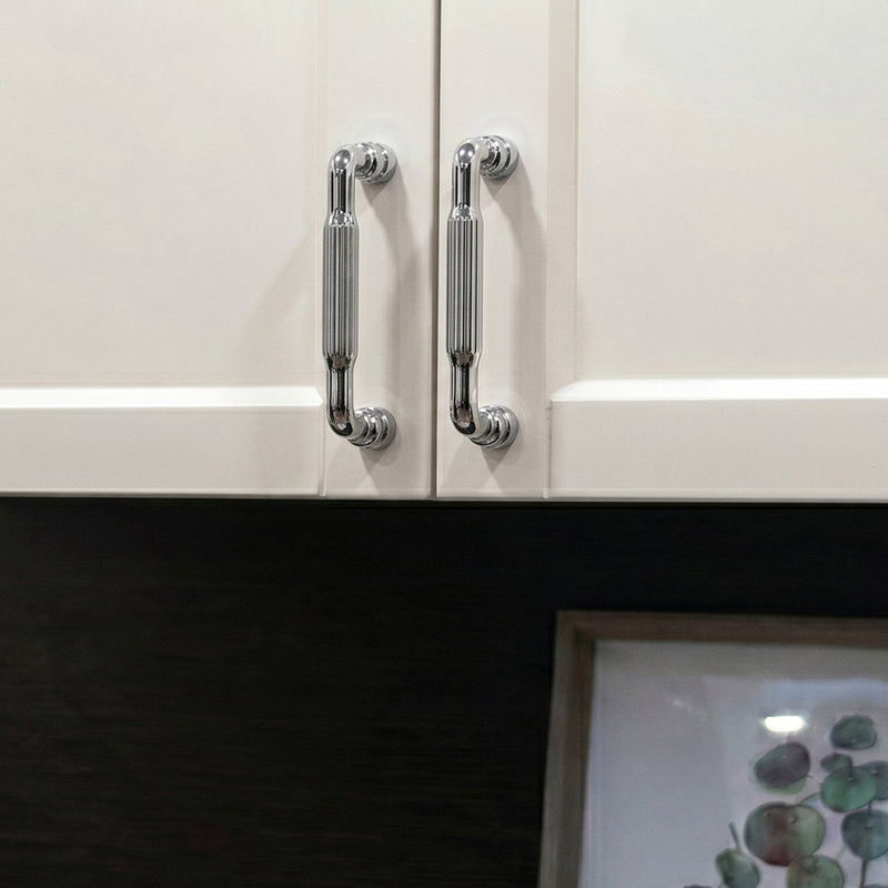 Poignée d'armoire tubulaire rainurée, 3", Polished Chrome