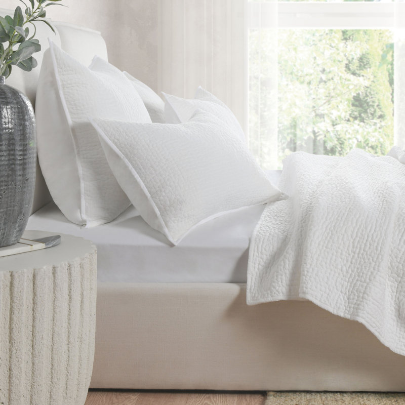 Danica 100% Cotton White King Quilt, Queen