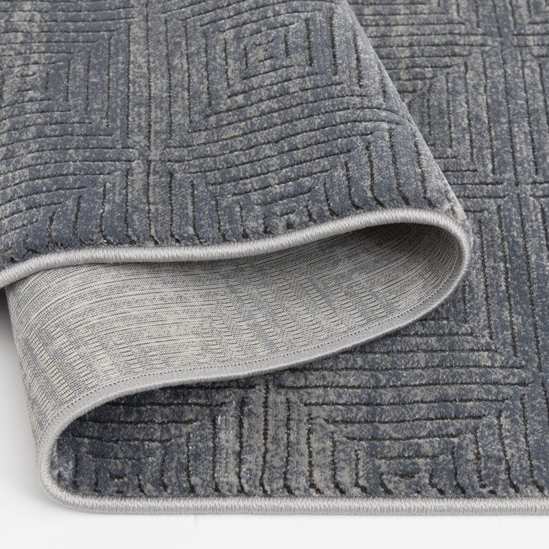 Tapis d'intérieur en polypropylène à motif géométrique gris Ebern Designs German Barris, Rectangle 3 pi 3 po x 5 pi 3 po