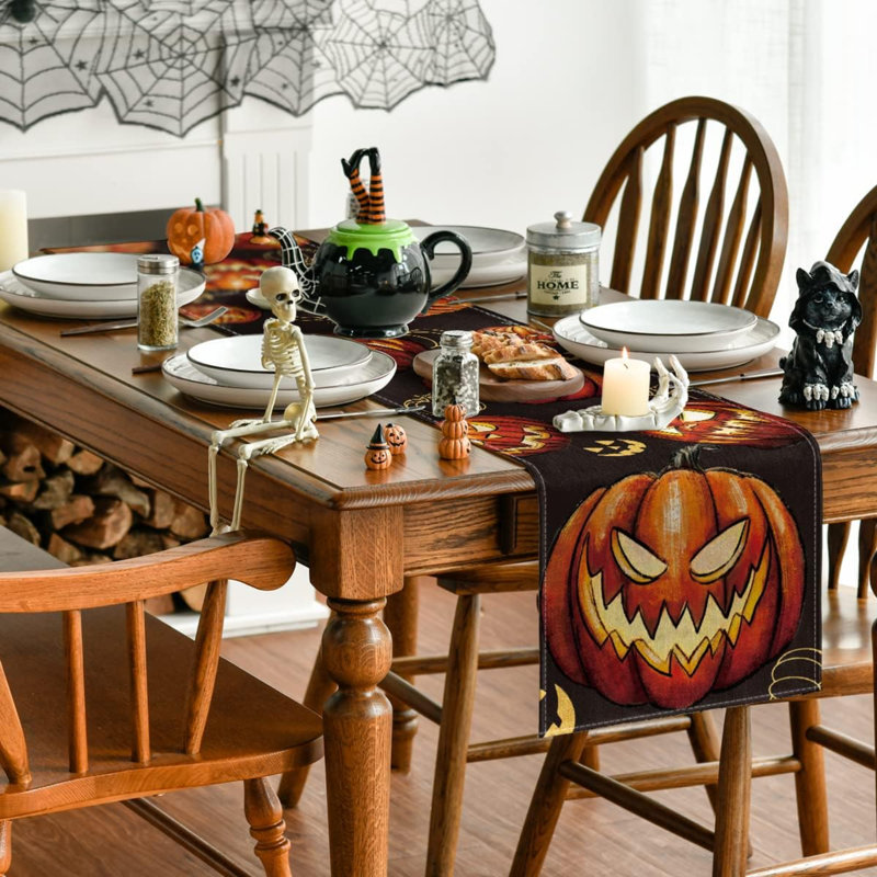 Juha Runner Halloween Polyester Table Runner