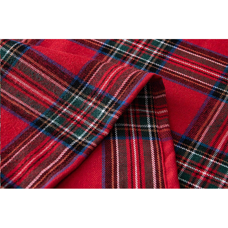 Reviel Plaid Christmas Polyester Tablecloth, Red, 104" L x 56" W