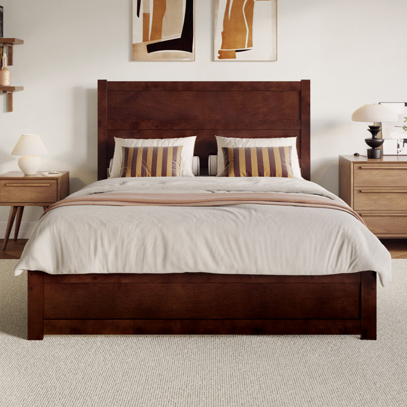 Aveline Wood Platform Bed with Footboard & Trundle, Queen, Walnut