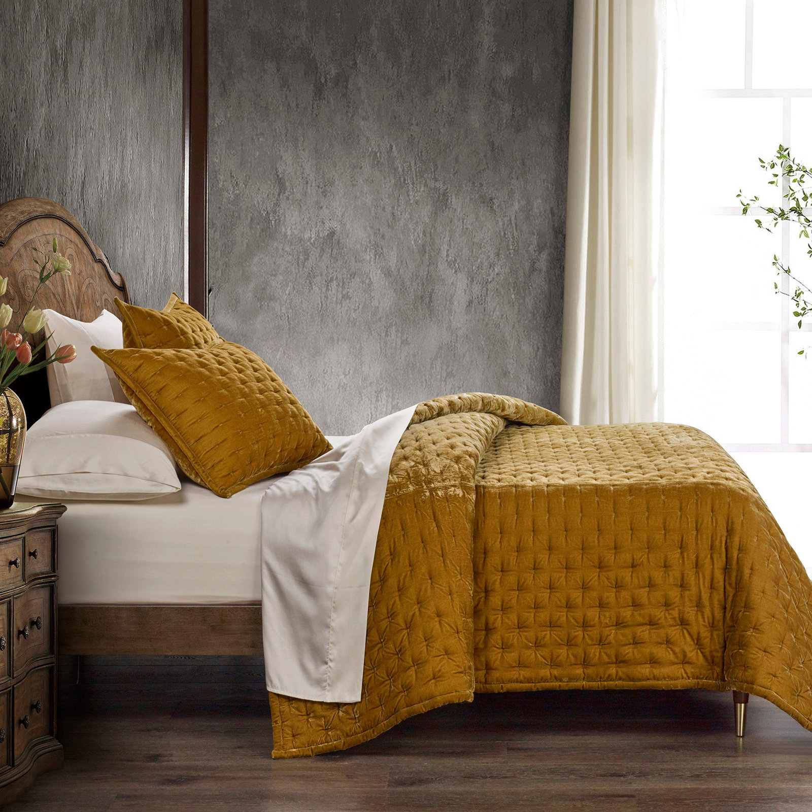 Stella Velvet Quilt Set, Queen Quilt, Saffron