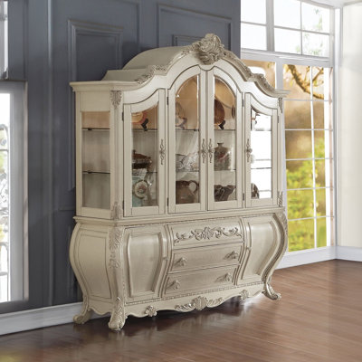 Tutuala Buffet & Hutch