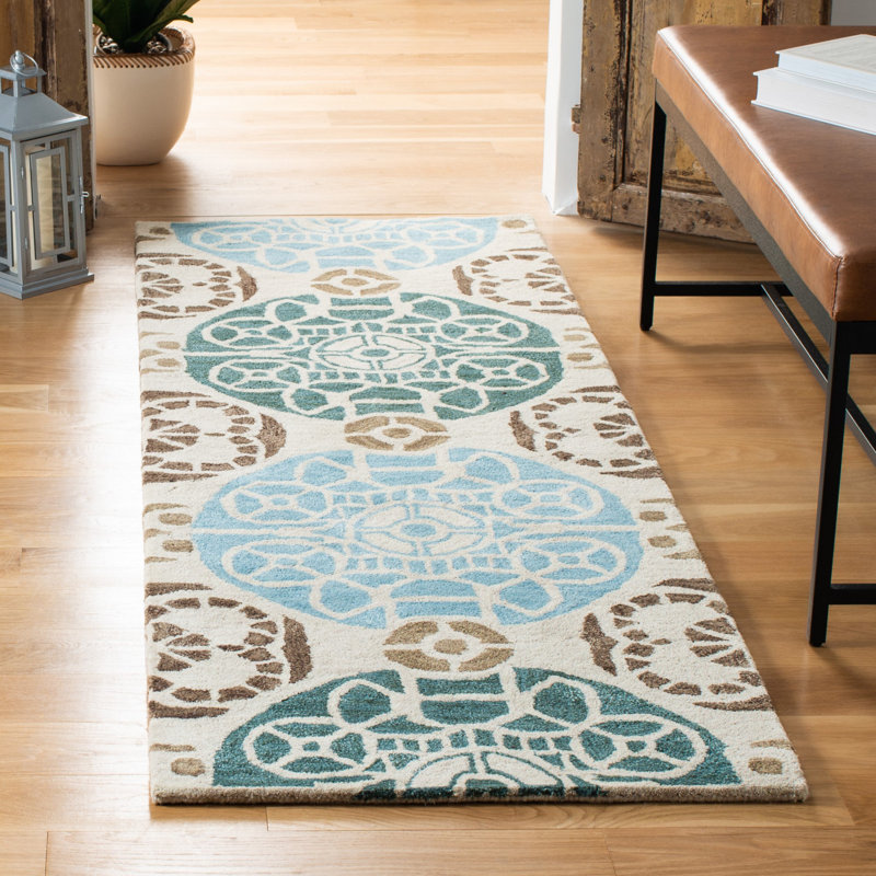 Eaton Wyndham Hand Tufted Wool/Viscose Damask Rug in Beige/Blue, Runner 2'3" x 7'