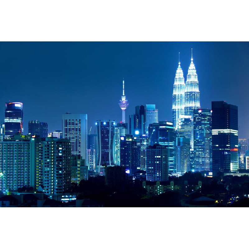 Kuala Lumpur at Night - Photographie sur toile tendue, H 8 po x l 12 po