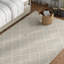 Tapis argent / ivoire en laine / viscose tissé à la main à motif géométrique Russo-739411964