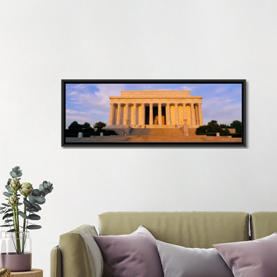 Façade d'un bâtiment commémoratif, Lincoln Memorial, Washington DC, États-Unis - reproduction de photo sur toile tendue