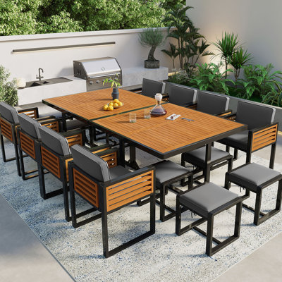 Ensemble de salle à manger en bois d'acacia 18 pièces, ensemble de patio extérieur peu encombrant, 8 chaises rembourrées, 8 repose-pieds et 2 tables carrées, pour la cour, le jardin, la terrasse et la piscine, gris