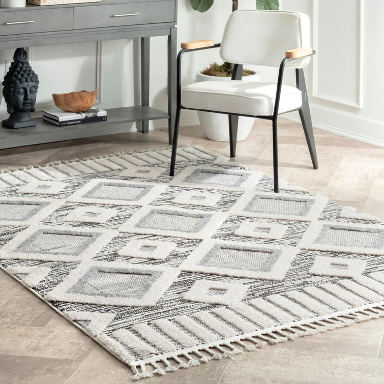 Warthen Geometric Indoor Rug