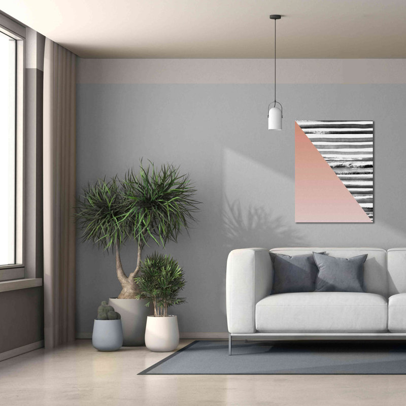"Triangle 1" par Design Fabrikken sur toile, H 34 po x l 26 po x P 1,5 po