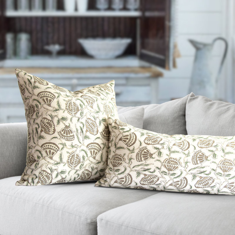 Housse de coussin lombaire Bodhi beige à imprimé floral, 35,5 x 71 cm, Rectangle H 14 po x l 28 po, Bodhi beige
