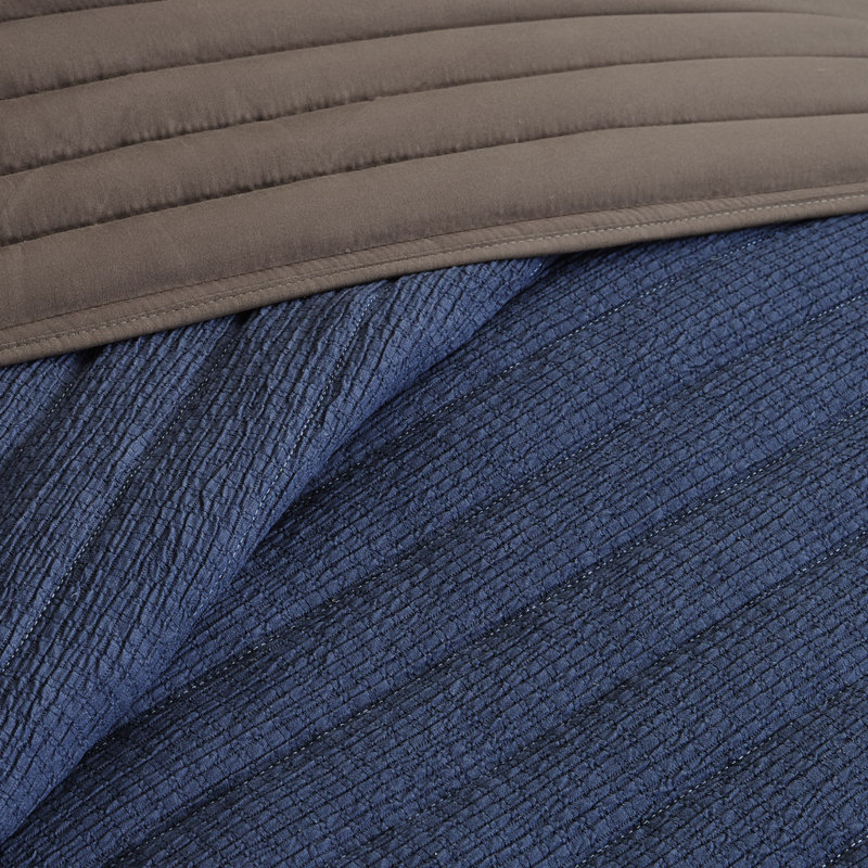 Angeline Reversible Crinkled Microfiber Quilt Set, Full/Queen Quilt + 2 Shams, Navy