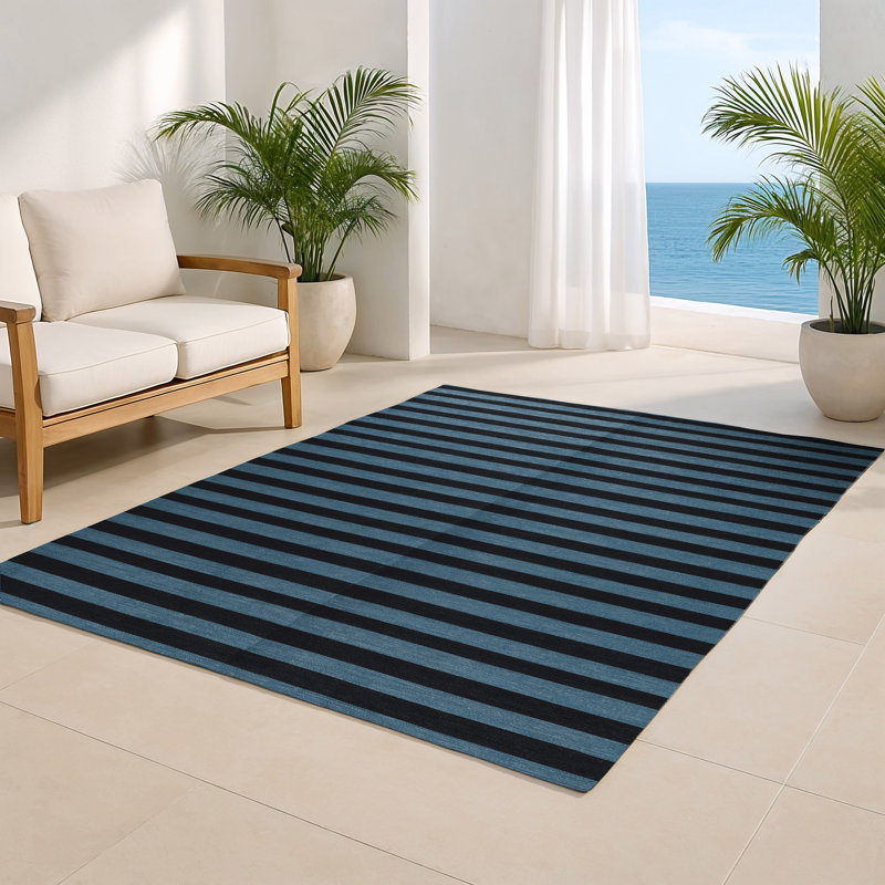 HorizontalStripes Black Indoor and Outdoor Area Rug, Rectangle 2' x 3'