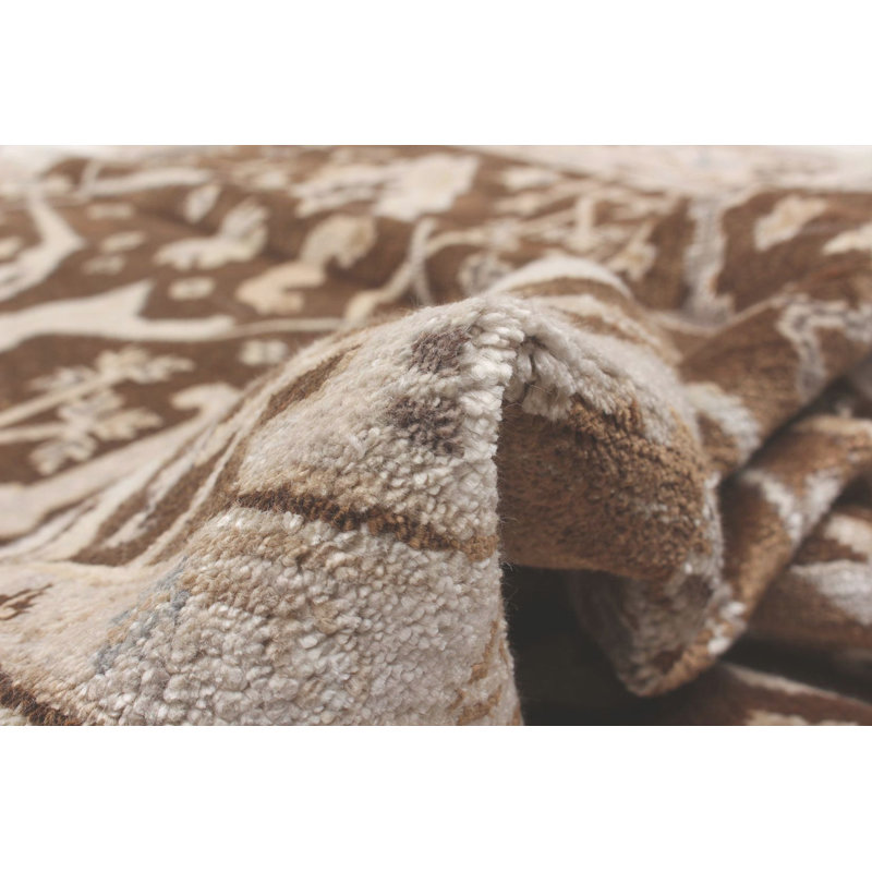 Tapis unique en viscose noué à la main brun / beige 4 pi 11 po x 7 pi 9 po Quincy