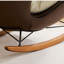 Chaise berçante moderne rembourrée