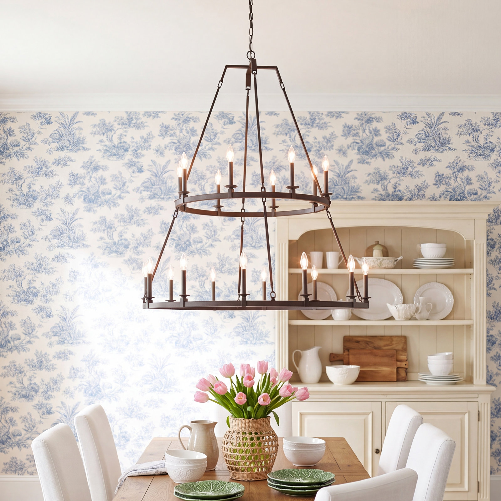 Aileen 20-Light Chandelier