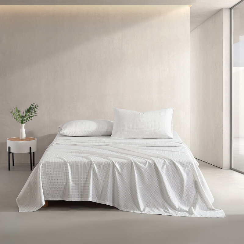 Marimekko Printed Organic Cotton Percale Sheet Sets, Queen Sheet Set with 2 Pillowcases, Black Striped
