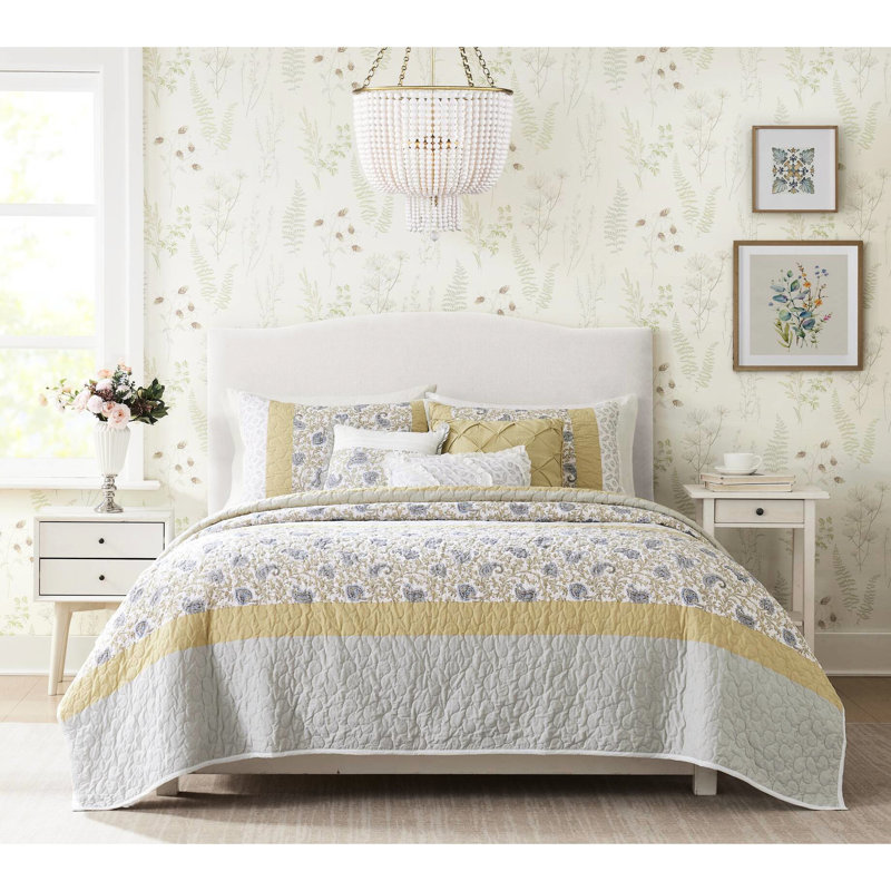 King/ King Quilt , Yellow, 6 Piece, Comfy Fabric, With Fashionable Pillows Piece In King, Blend, Splendid, Yellow