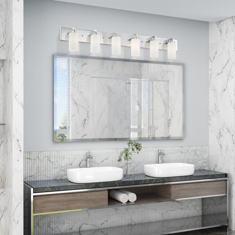 Éclairage de salle de bain à intensité variable 6 lumières Wallace, Chrome poli
