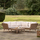 Wicker 4 - Person Garden Lounge Set with Cushions