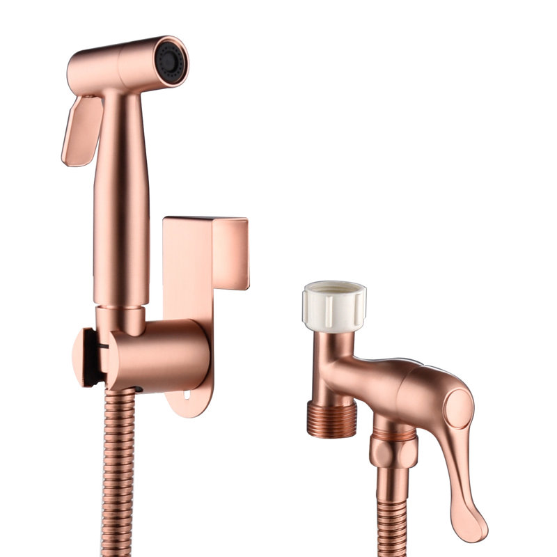 Bidet de toilette à main - or rose, fabrication en métal, 2 modes d'eau, rouille, étapes d'installation faciles en or pour le métal, jet double, propulseur d'hygiène, antirouille et à la corrosion, installation simple