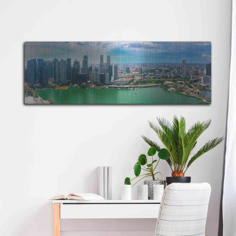 Art mural en métal Latitude Run® «singapour» par Portfolio, H 16 po x l 48 po