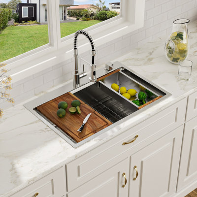33in. Workstation Drop In Single Bowl 16-Gauge Stainless Steel Kitchen Sink with Accessories