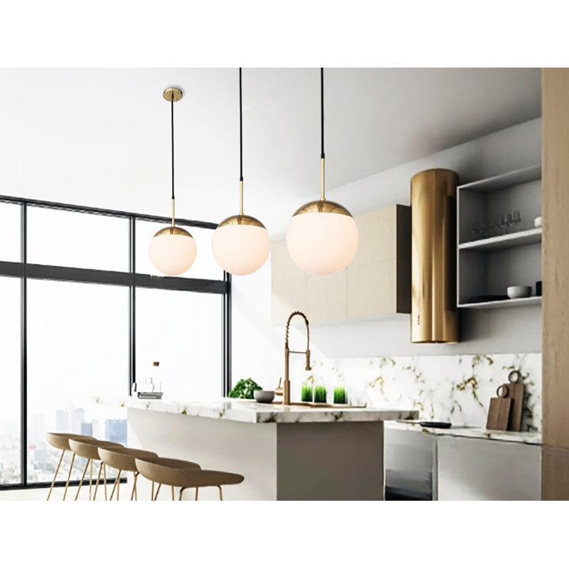 Luminaire suspendu en forme de globe à 1 lumière Guerrera, Laiton