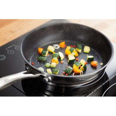 Stellar 7000 Stainless Steel Non-Stick Frying Pan