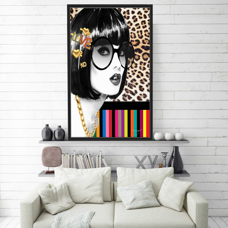 «Love Clip (Vertical)» par Jodi - impression, Cadre flottant noir, H 51,5 po x l 31,5 po x P 2 po
