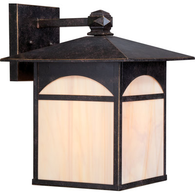 Dissinger Wall Light