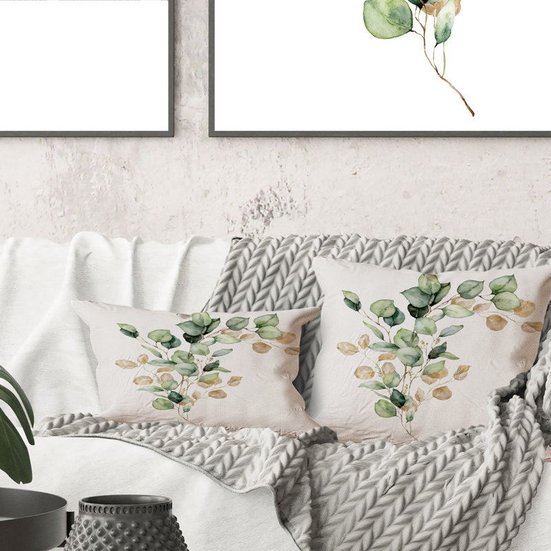Coussin Green Green Bouquet of Eucalyptics II - Imprimé traditionnel, 16 po x 16 po