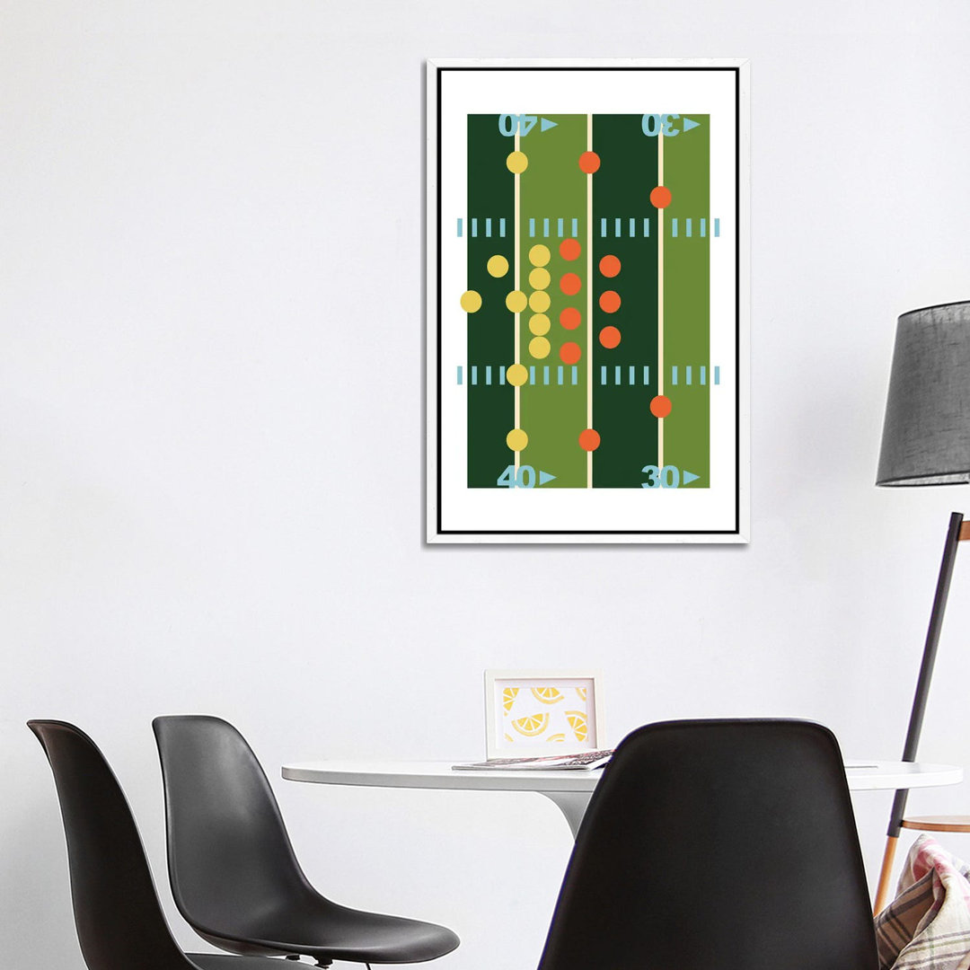 Football Field Modern Art von Beth Bordelon - Galerie-verpackte Leinwand Giclée auf Leinwand