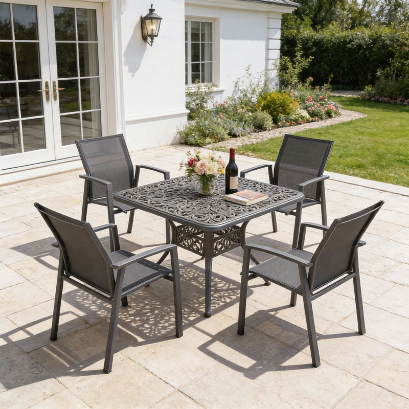 Ensemble de 4 chaises de salle à manger d'extérieur 22,4 po Modern