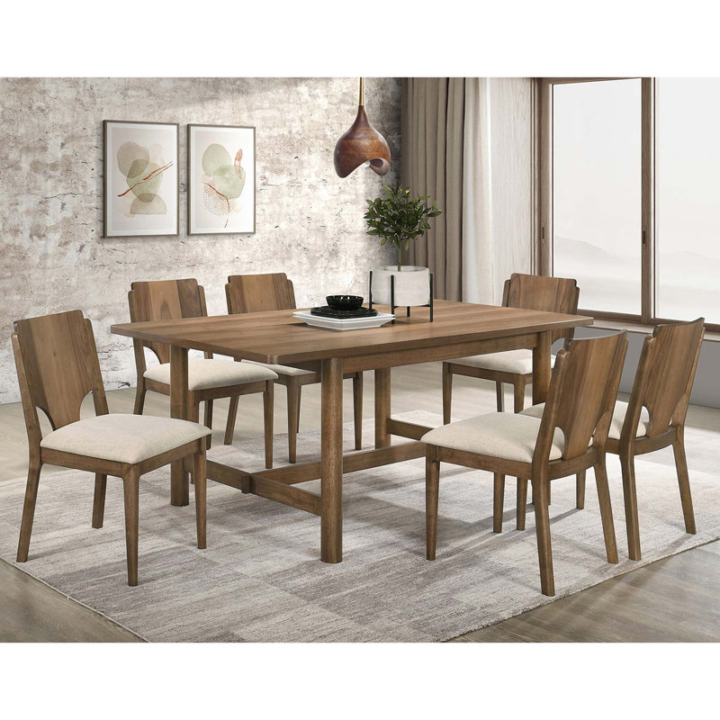 Ensemble de table à manger moderne et décontracté avec une ambiance accessible