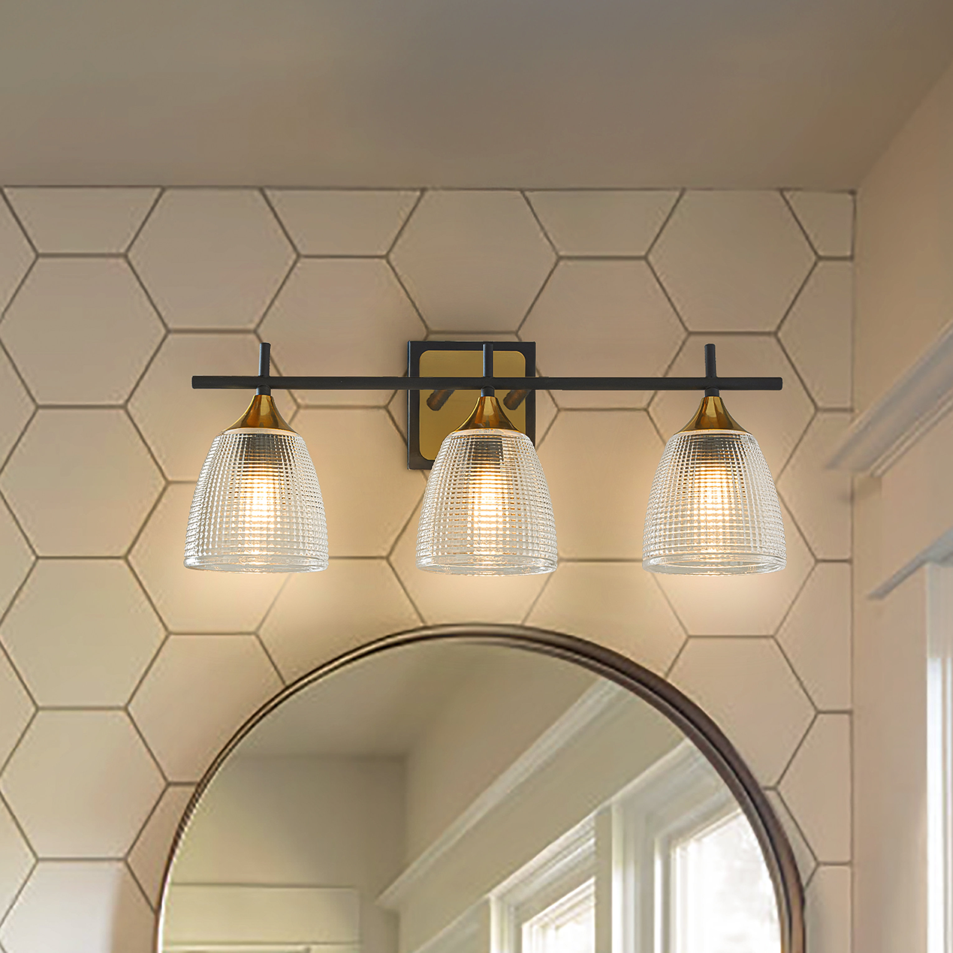 A closer look at Textured Apartment Vanity Light Design