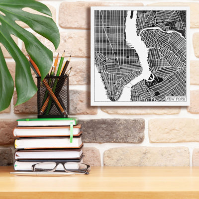 «New York Map Black» par Laura Marshall, art mural sur toile