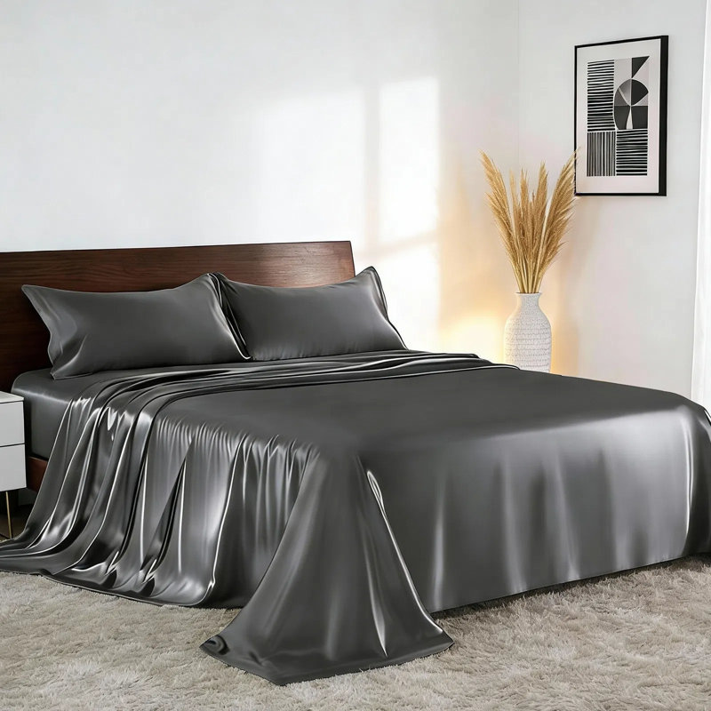 4-piece Satin Bed Sheet Set – Ultra-soft 85g & Silky Smooth – Solid Colour Machine Washable, Green