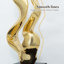 Sculpture moderne en résine abstraite avec base en marbre, pièce décorative faite à la main