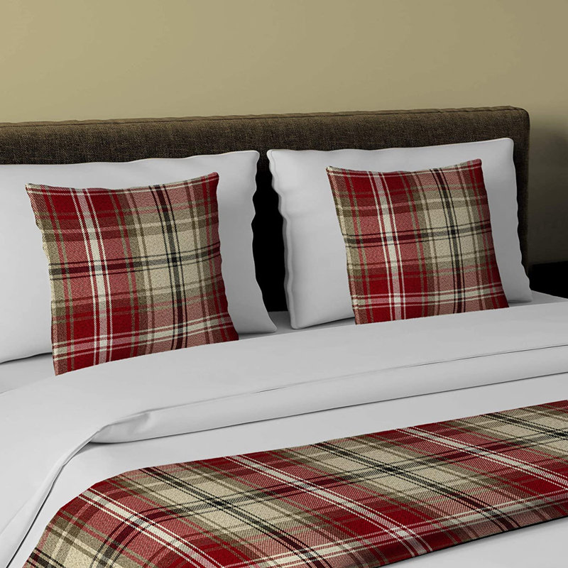 Brewton Throw Blanket, Red/White