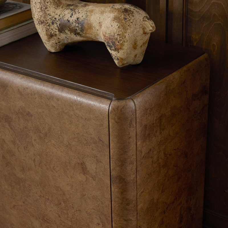 Cambros Sideboard