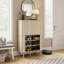 Armoire à chaussures Aurel Mid-Century 18 paires avec portes coulissantes cannelées-703020361
