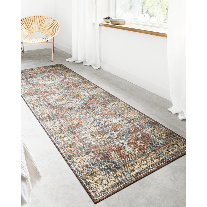Gelo Oriental Indoor Rug, Runner 2'6" x 7'6"
